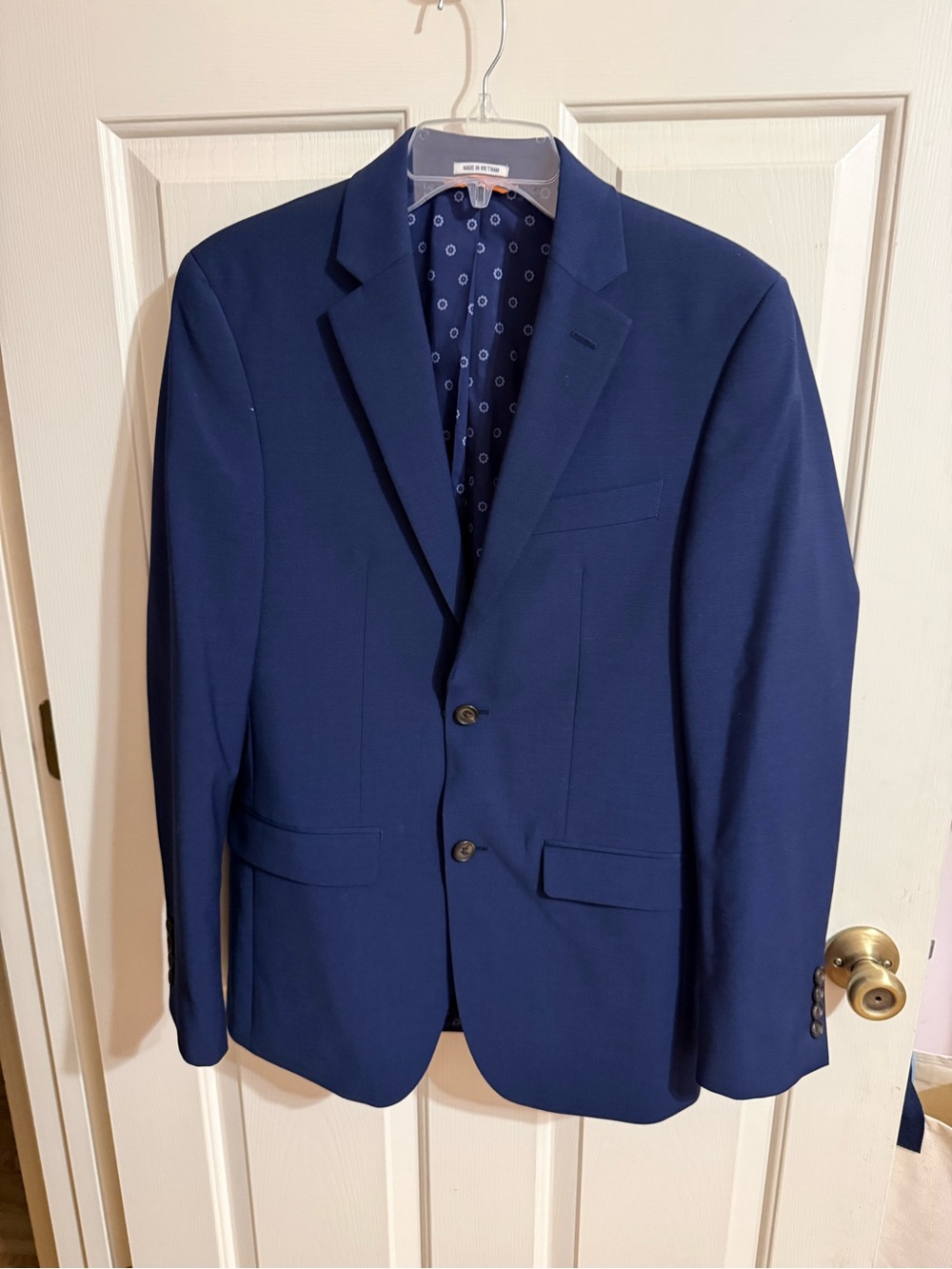 Crown and Ivy Men's Navy Blue Blazer - Casual & Professional 36R